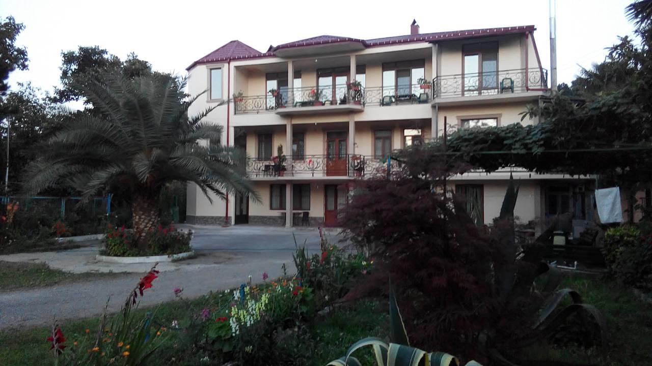 Guest House Vitali Gonio Eksteriør bilde